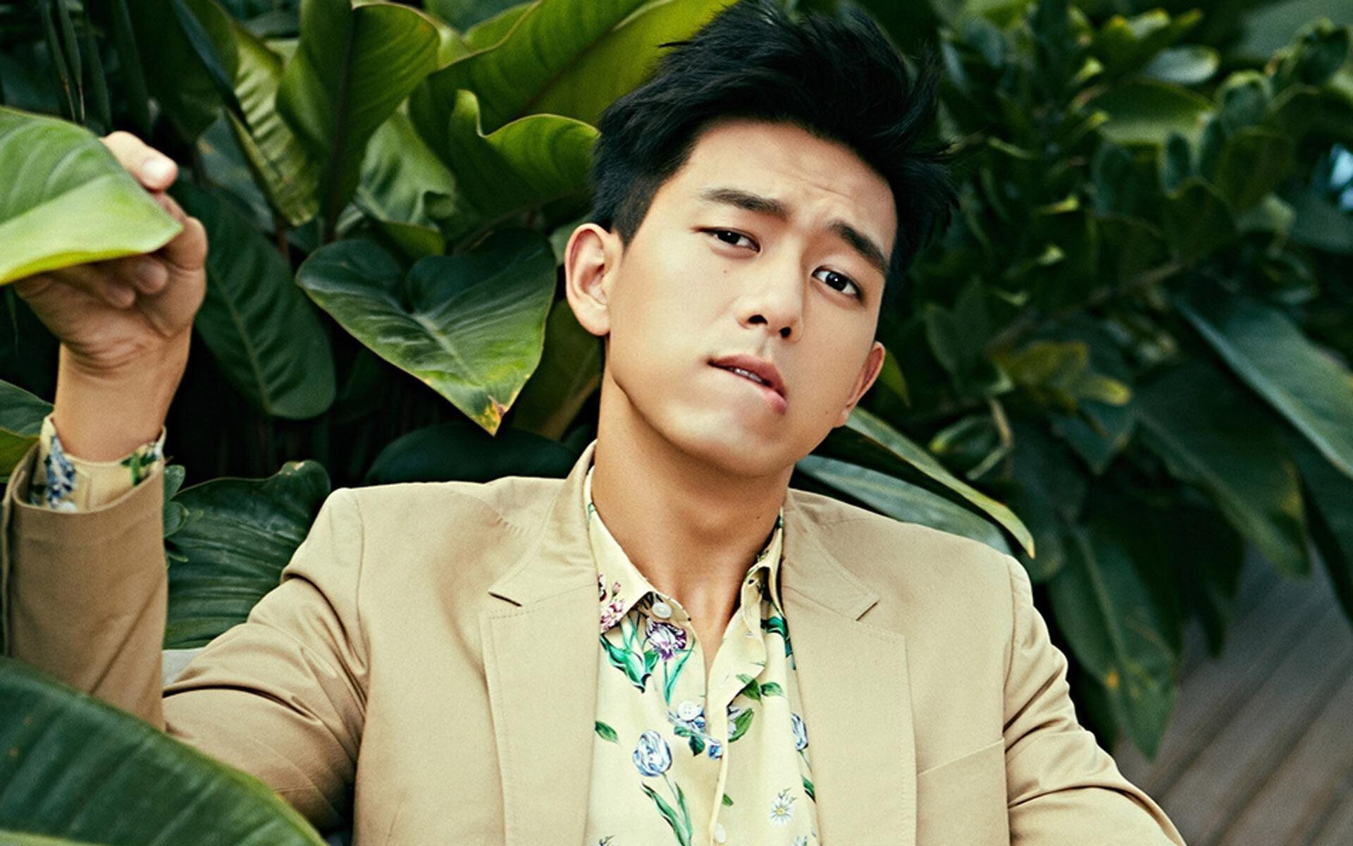 Jiuyou-中国女足队长受伤无缘奥预赛，队医组加急评估，中国女足队长出轨